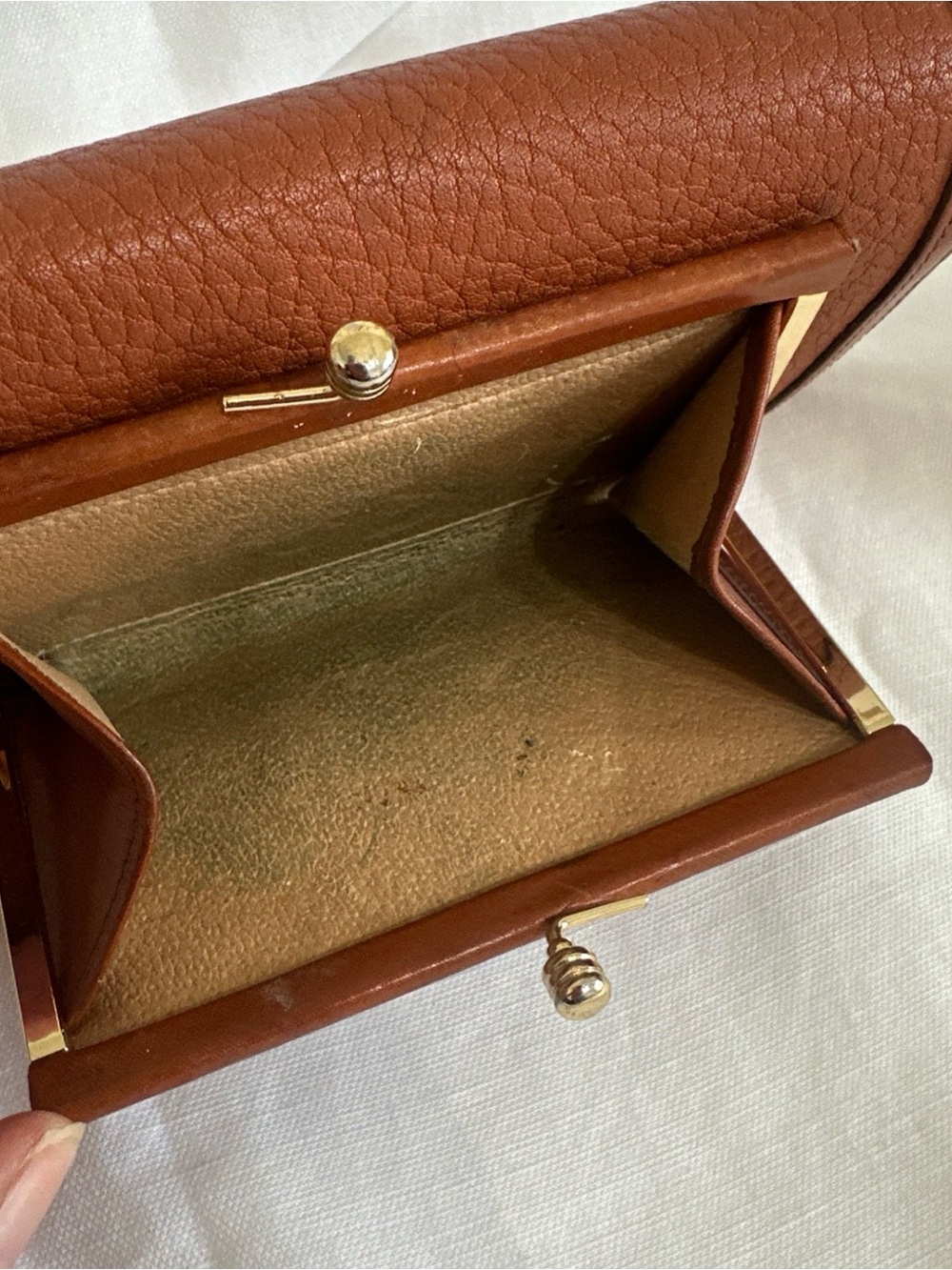 Dooney & Bourke Tan Pebbled Leather checkbook Wallet - Picture 5 of 13